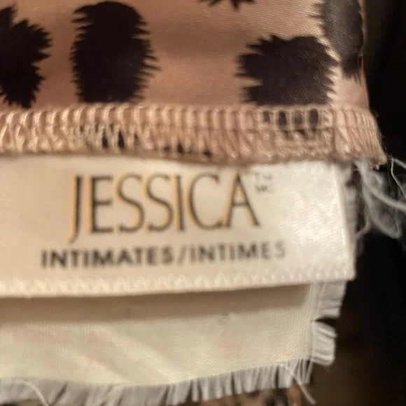 Leopard Print Kimono Robe - Picture 2 of 3